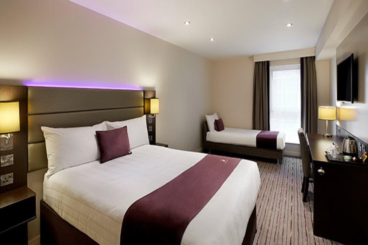 Premier Inn Perth City Centre Bagian luar foto