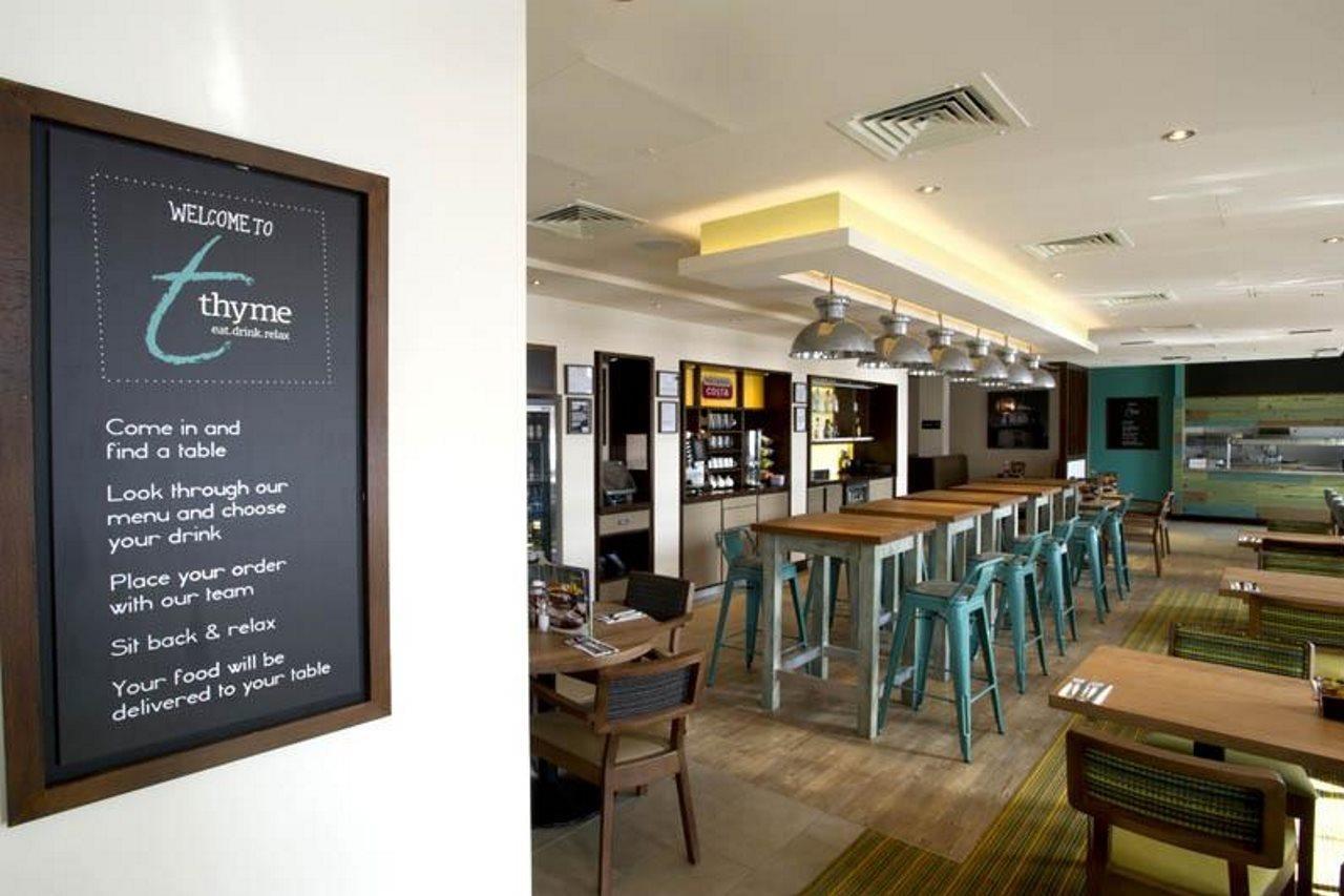 Premier Inn Perth City Centre Bagian luar foto