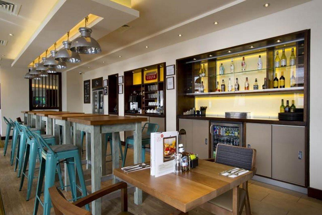 Premier Inn Perth City Centre Bagian luar foto
